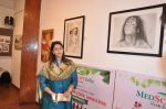Nagma inaugurate art exhibition by Medscape India in Kalaghoda, Mumbai on 8th April 2013 (20).JPG